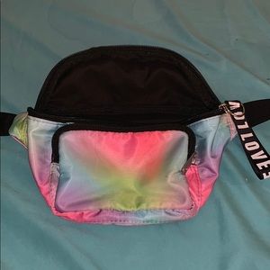 Fannypack